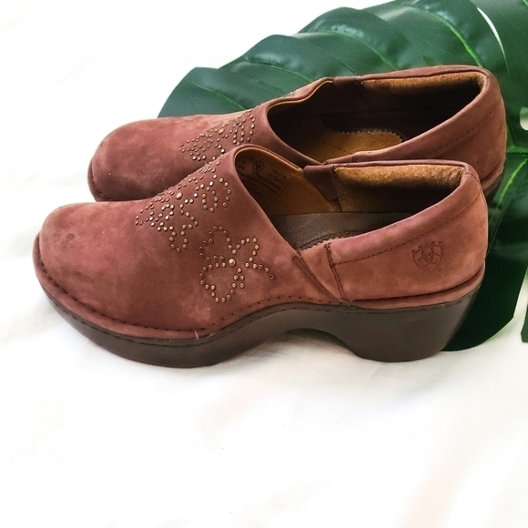 Ariat Mules clogs Western Slip On Rodeo Cowboy Cowgirl Studded Grunge Comfort - Picture 7 of 16